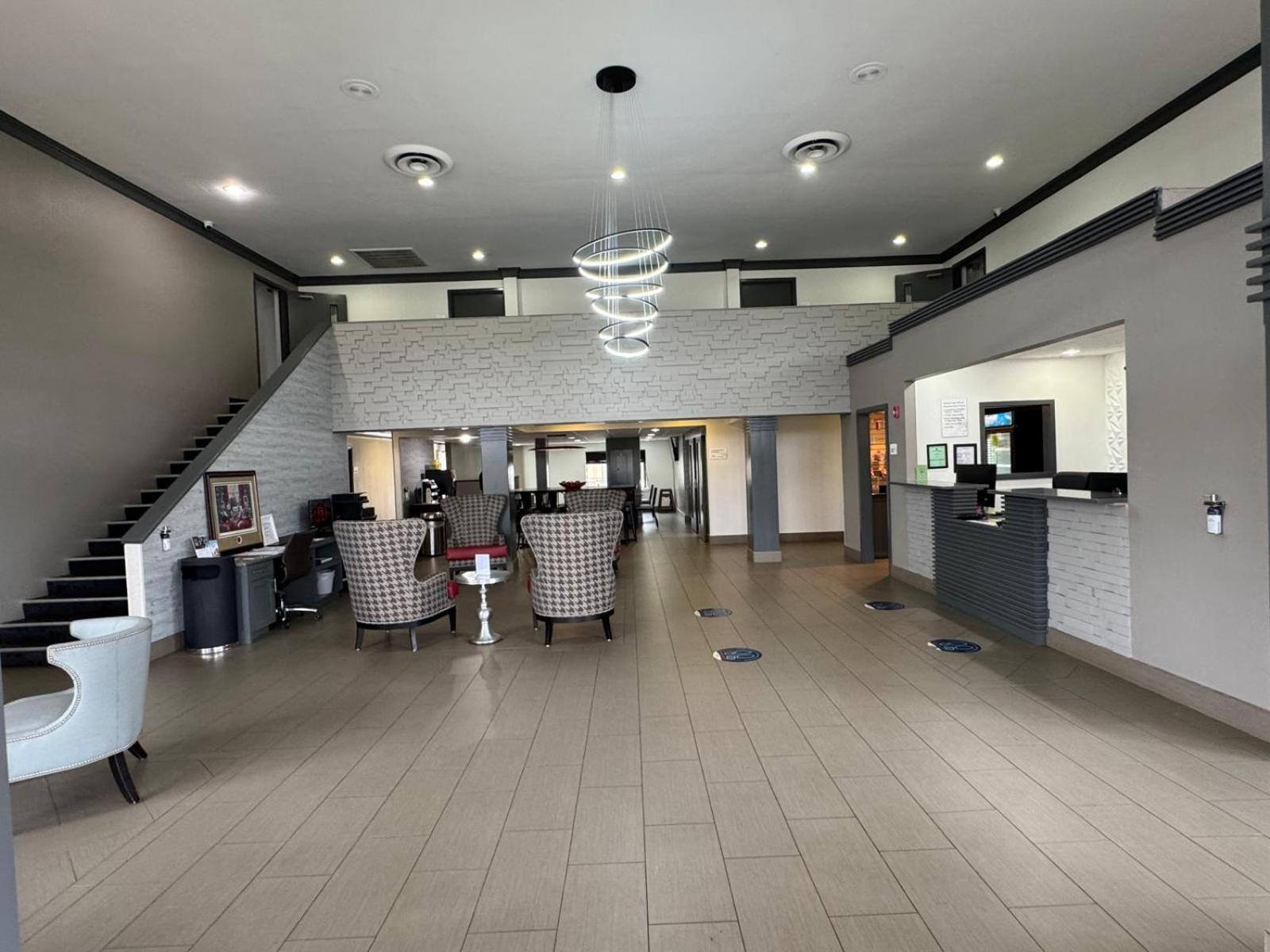 Ramada By Wyndham Tuscaloosa Otel Dış mekan fotoğraf